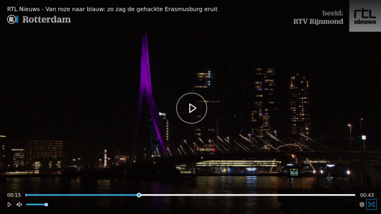 Lees meer over het artikel Verlichting Erasmusbrug gehacked
