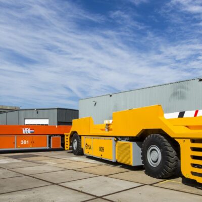 Lees meer over het artikel VDL gaat 77 elektrische containervoertuigen leveren aan ECT