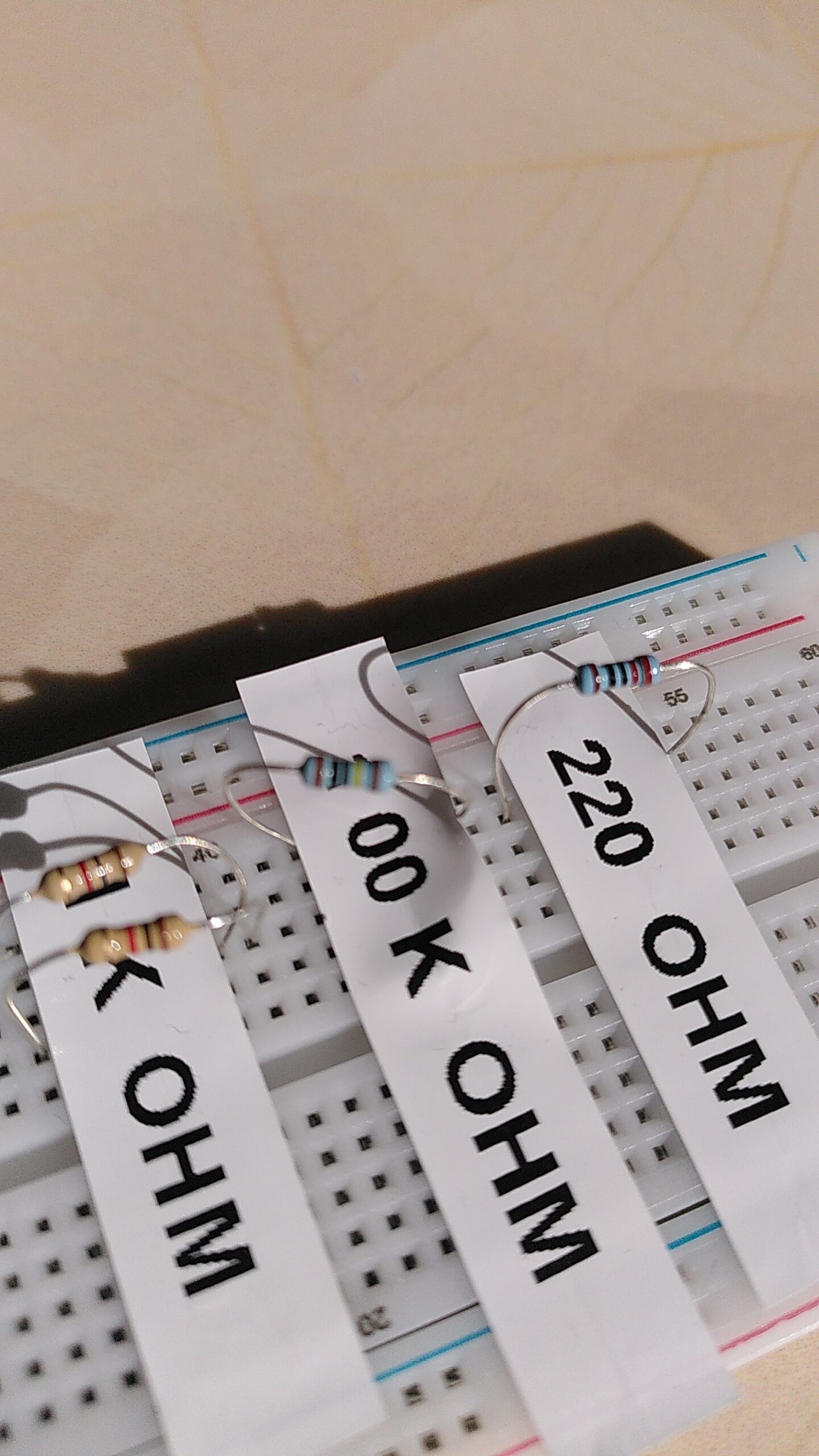 Je bekijkt nu Weerstanden